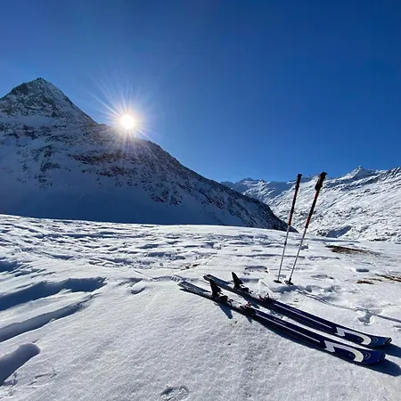 Gurgl アパート オーバーグールグル